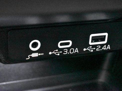 Certified 2026 Subaru Crosstrek 2.5i Limited w/ Crosstrek Mirror Package AWD/4WD image 22