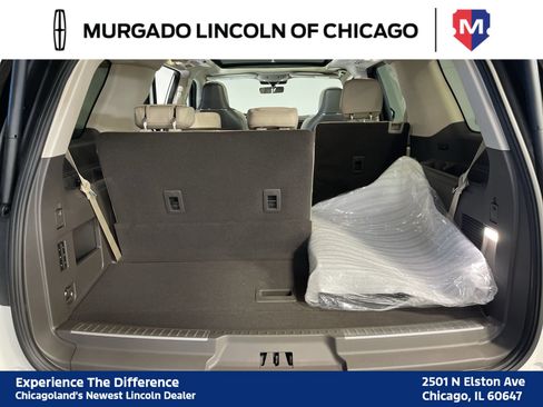 Used 2024 Lincoln Navigator Reserve AWD/4WD image 30