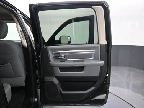 Used 2016 RAM 2500 Big Horn AWD/4WD image 34