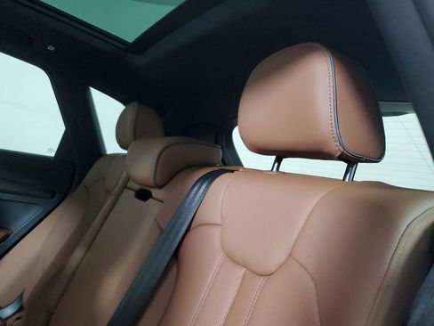 Used 2025 Audi Q5 2.0T Premium Plus image 13