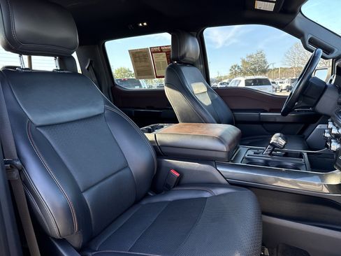 Used 2021 Ford F150 Lariat w/ Equipment Group 502A High image 41