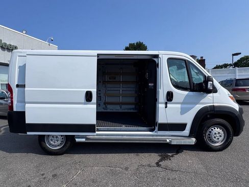 New 2025 RAM ProMaster 2500 w/ U-Haul Equipment Group FWD image 9