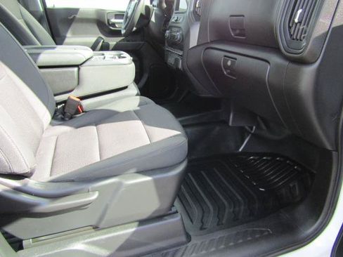 Used 2023 Chevrolet Silverado 1500 W/T w/ WT Safety Package AWD/4WD image 9