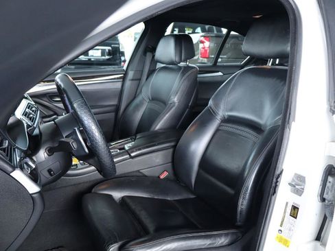 Used 2016 BMW 535i Sedan RWD image 16