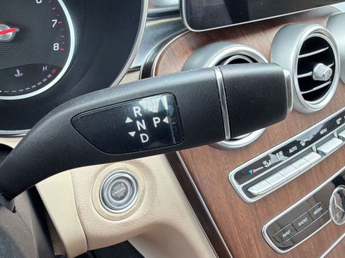 Used 2020 Mercedes-Benz C 300 Sedan image 17