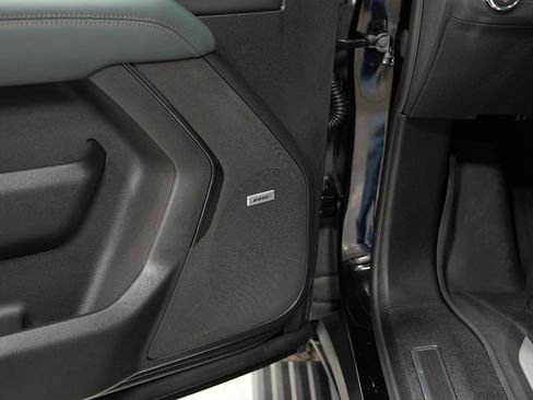 New 2026 GMC Yukon XL AT4 w/ AT4 Premium Plus Package image 32