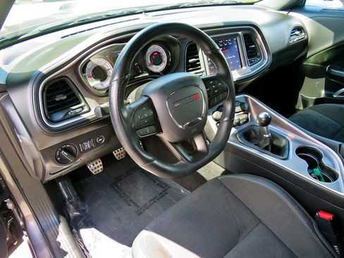 Used 2021 Dodge Challenger R/T Scat Pack image 18