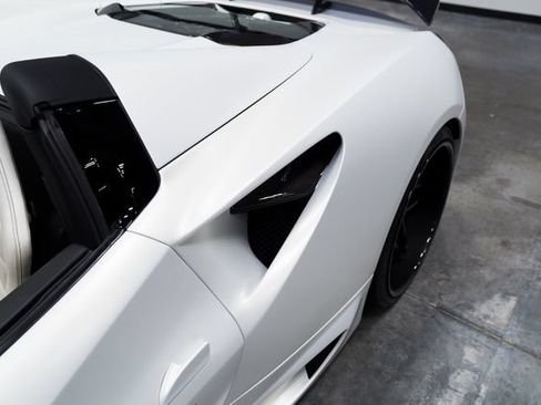 Used 2017 Ferrari 488 Spider RWD image 16