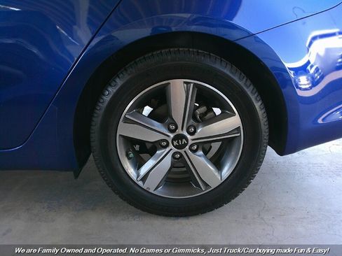 Used 2019 Kia Forte LXS image 47