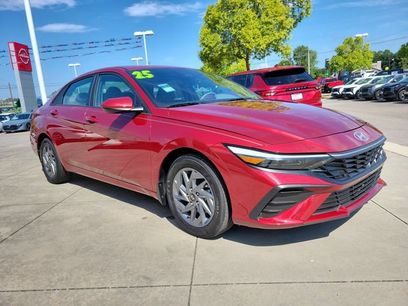 Used 2024 Hyundai Elantra Blue