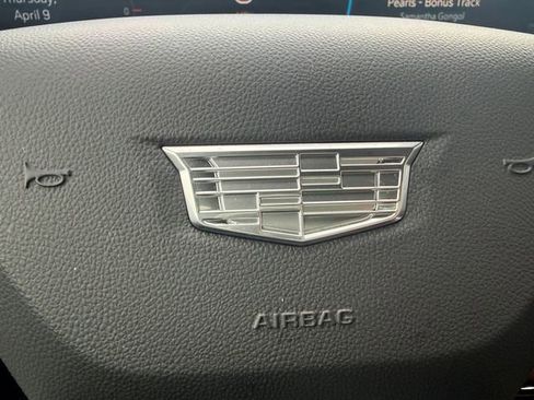 Certified 2025 Cadillac Optiq Sport 1 AWD/4WD image 5