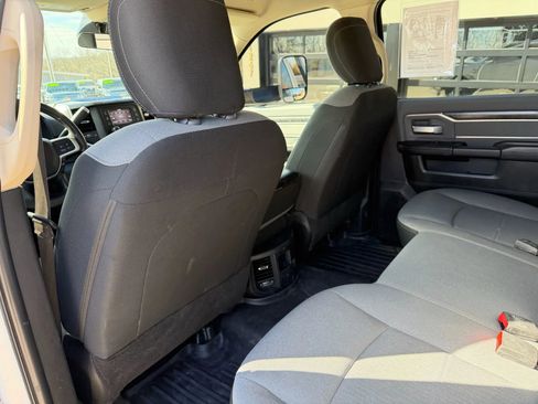 Used 2020 RAM 3500 SLT w/ Quick Order Package 2YG SLT image 40