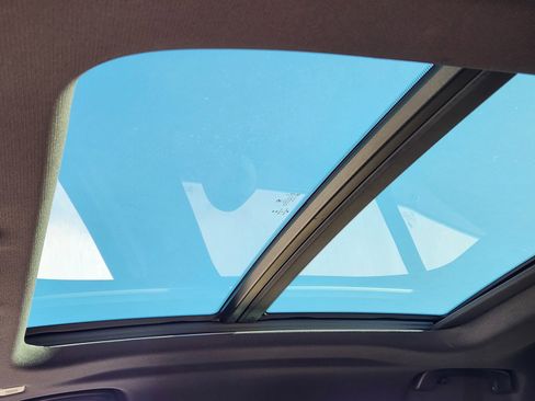 Used 2022 BMW X2 sDrive28i w/ Convenience Package image 6