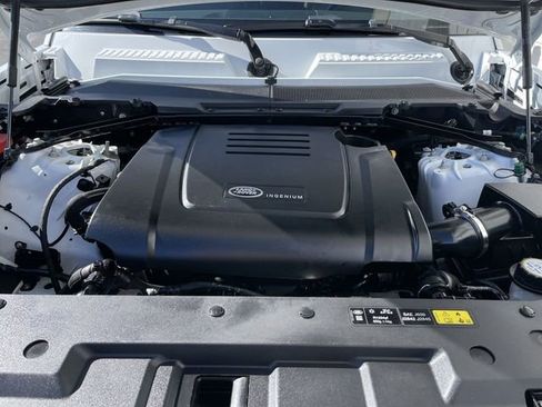 Used 2024 Land Rover Defender 90 S image 26