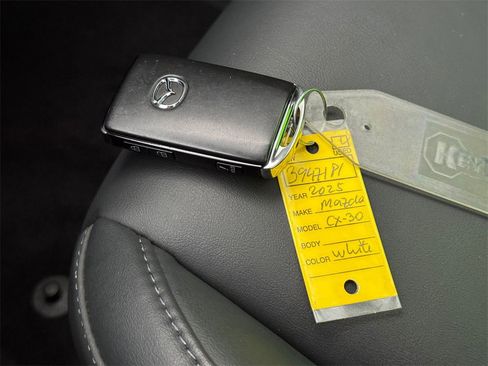 Used 2025 MAZDA CX-30 AWD 2.5 S w/ Preferred Package image 34