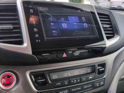 Used 2017 Honda Pilot EX-L image 29