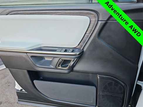 Used 2022 Rivian R1T Adventure image 27