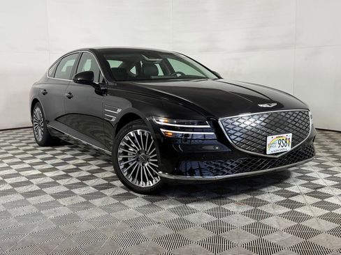 Used 2024 Genesis G80 image 3