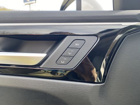 New 2026 Mitsubishi Outlander SEL image 4