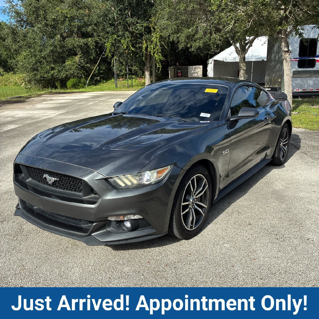 Used 2016 Ford Mustang GT RWD image 3