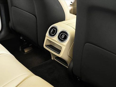 Certified 2025 Mercedes-Benz C 300 4MATIC Sedan image 19