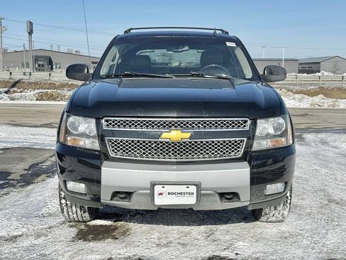 Used 2012 Chevrolet Avalanche LT image 30
