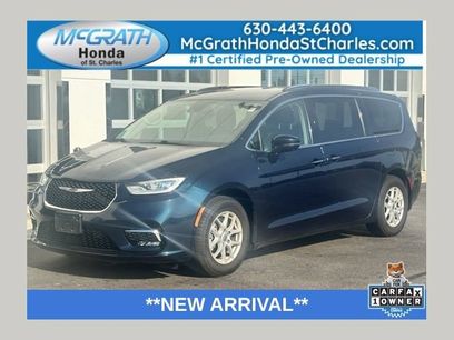 Used 2021 Chrysler Pacifica Touring-L w/ Premium & Safety Sphere Group