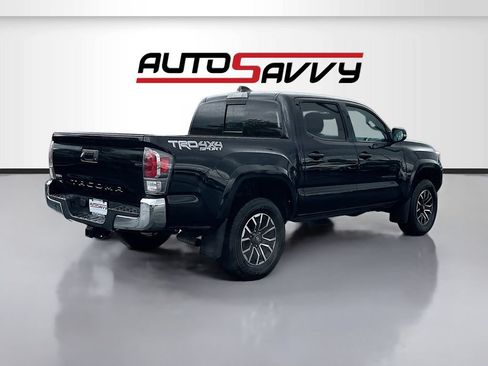 Used 2022 Toyota Tacoma TRD Sport w/ Black Out Package (TMS) AWD/4WD image 7