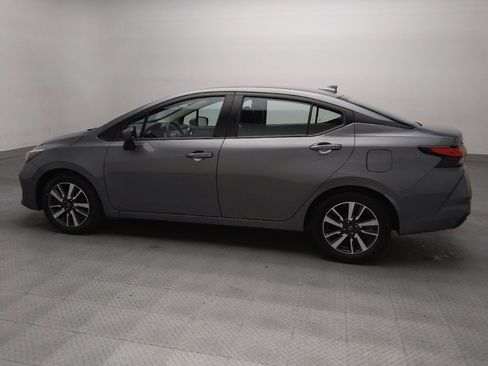 Used 2025 Nissan Versa SV FWD image 3
