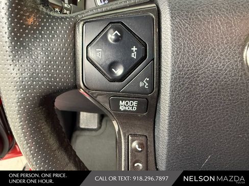 Used 2024 Toyota 4Runner TRD Off-Road Premium AWD/4WD image 25