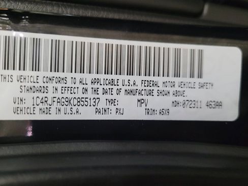 Used 2019 Jeep Grand Cherokee Laredo image 33