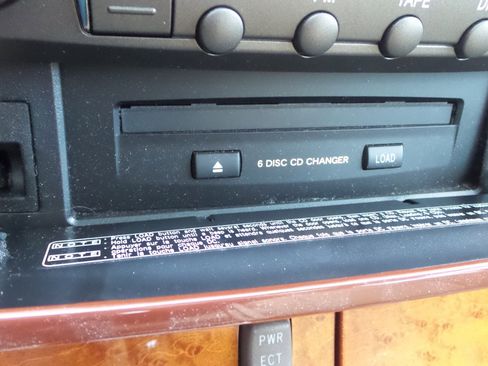 Used 2004 Lexus LS 430 image 41