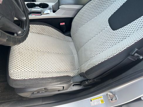 Used 2011 GMC Terrain SLE image 14