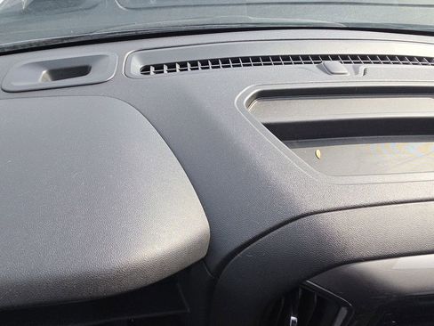 Used 2024 Chevrolet Silverado 2500 Custom w/ Custom Value Package image 9