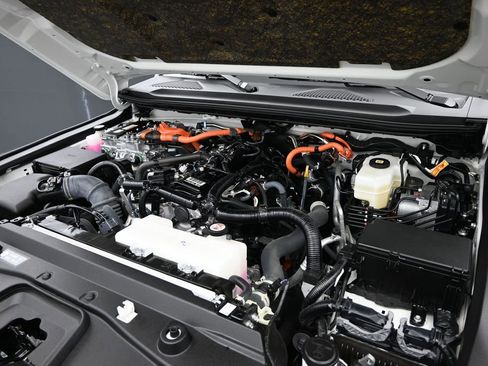 Used 2025 Toyota Land Cruiser 1958 AWD/4WD image 9