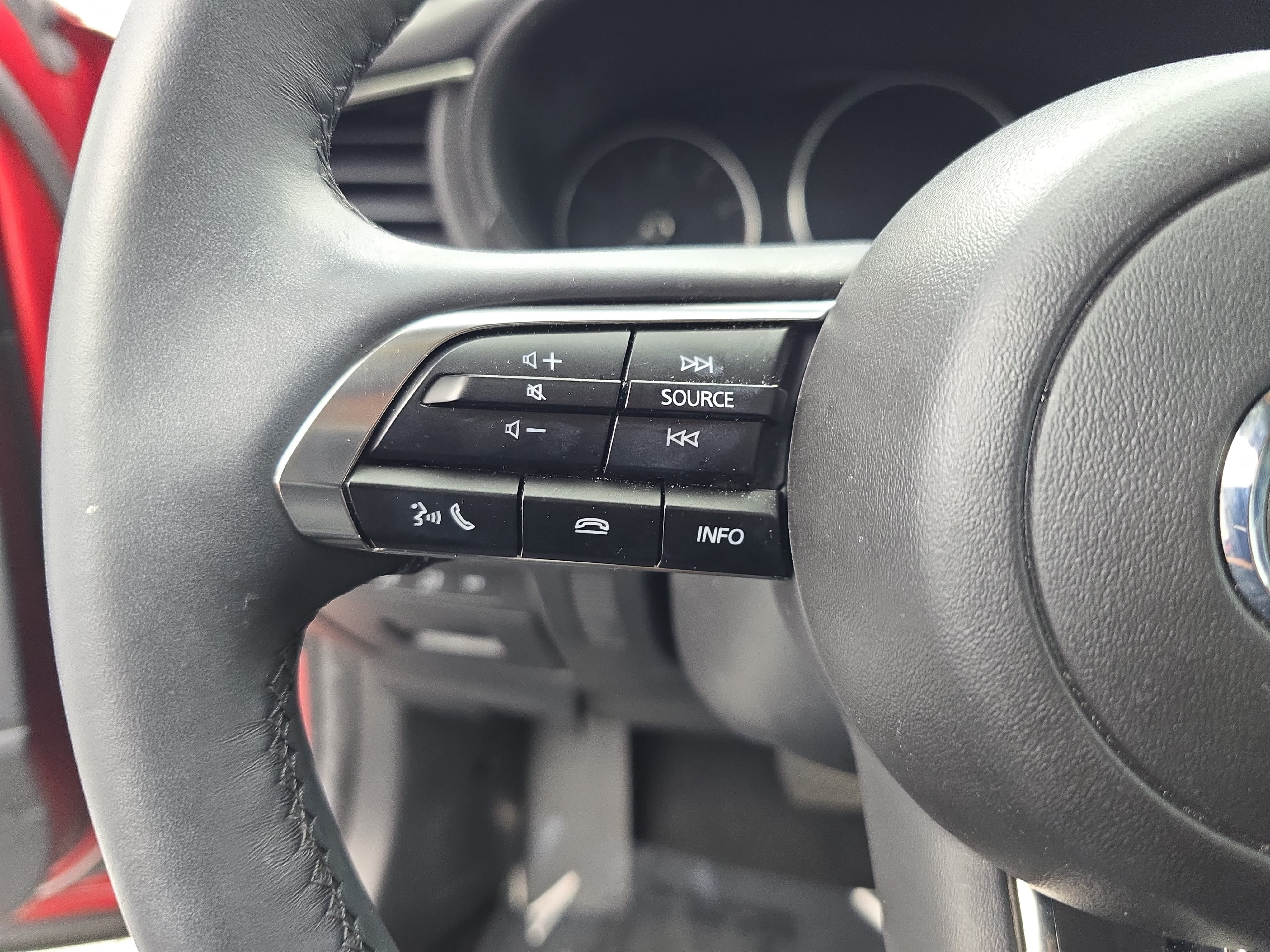 Used 2025 MAZDA CX-30 AWD 2.5 S w/ Preferred Package image 17