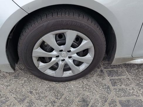 Used 2023 Toyota Corolla LE image 9