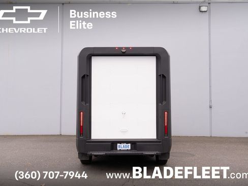 New 2025 Chevrolet Brightdrop 400 w/ Battery Pack, Max Range AWD/4WD image 5