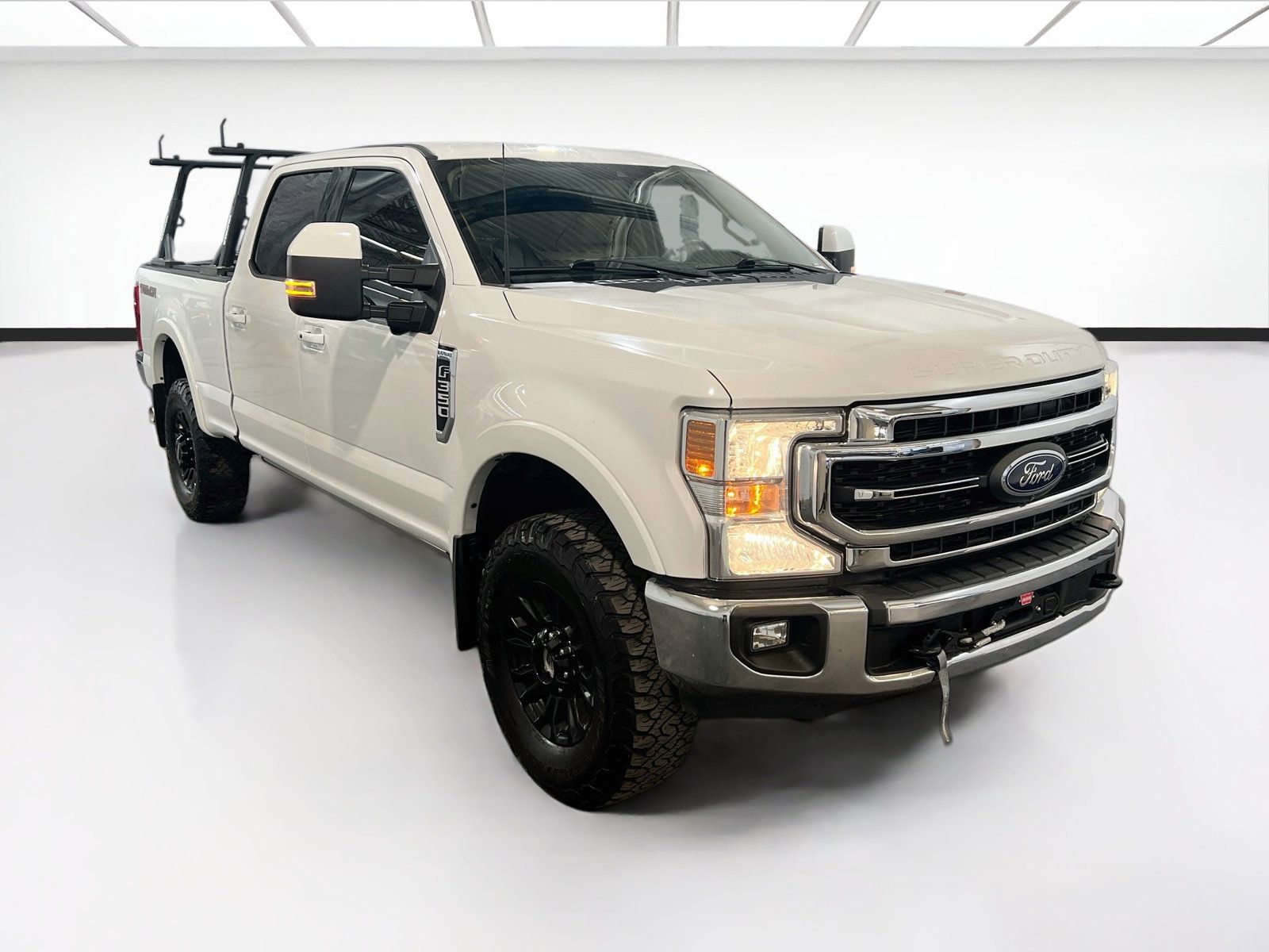 Used 2022 Ford F350 Lariat w/ Tremor Off-Road Package AWD/4WD image 3
