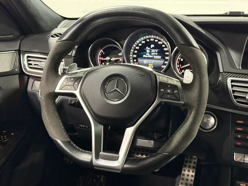 Used 2014 Mercedes-Benz E 63 AMG S-Model image 21