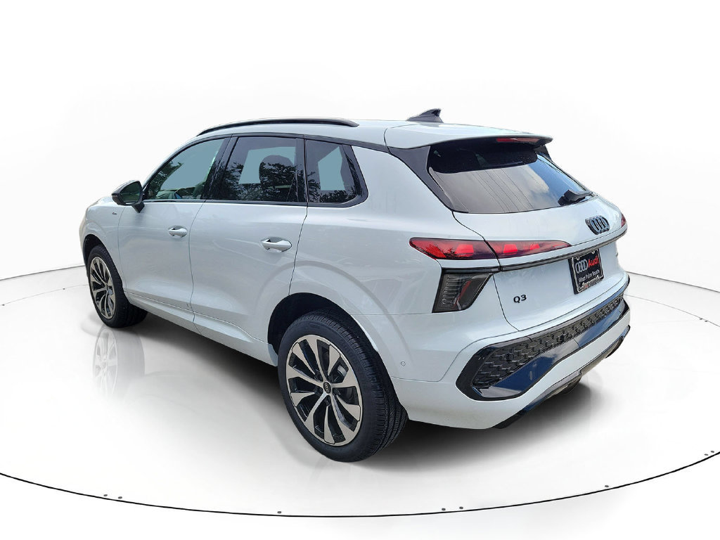 New 2026 Audi Q3 quattro 2.0T AWD/4WD image 3