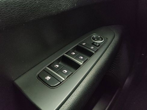 Used 2020 Kia Forte LXS image 27