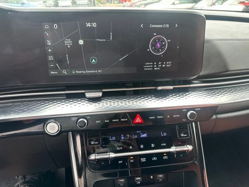 Used 2024 Kia Carnival SX Prestige FWD image 22