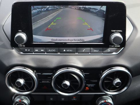 Used 2025 Nissan Sentra S image 15