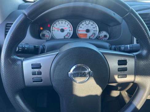 Used 2012 Nissan Frontier SV w/ Sport Appearance Pkg image 17