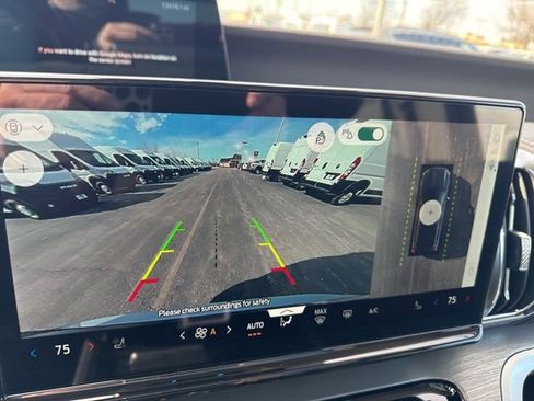 Used 2025 Ford Expedition Platinum w/ Driver's Package image 47