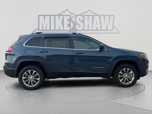 Used 2019 Jeep Cherokee Latitude Plus w/ Comfort/Convenience Group AWD/4WD image 6