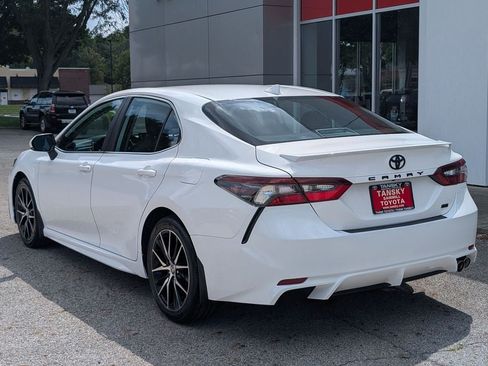 Used 2024 Toyota Camry SE w/ Audio Upgrade Package FWD image 5
