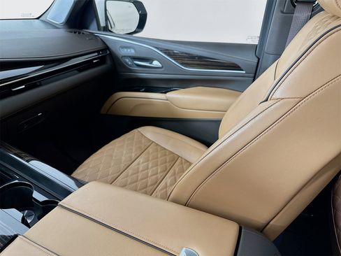 Used 2023 Cadillac Escalade Sport w/ Touring Package image 26