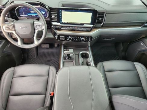 Certified 2025 Chevrolet Silverado 1500 LT Trail Boss w/ Convenience Package II AWD/4WD image 12